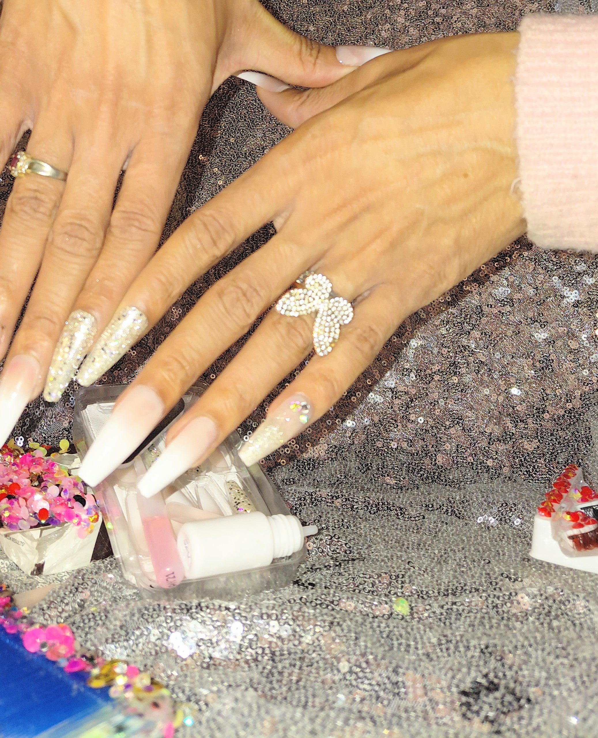 Custom nails 💅🩶 by trendybonnets