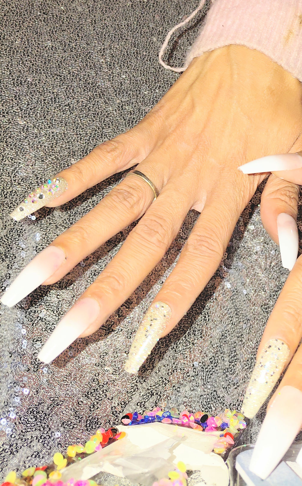Custom nails 💅🩶 by trendybonnets
